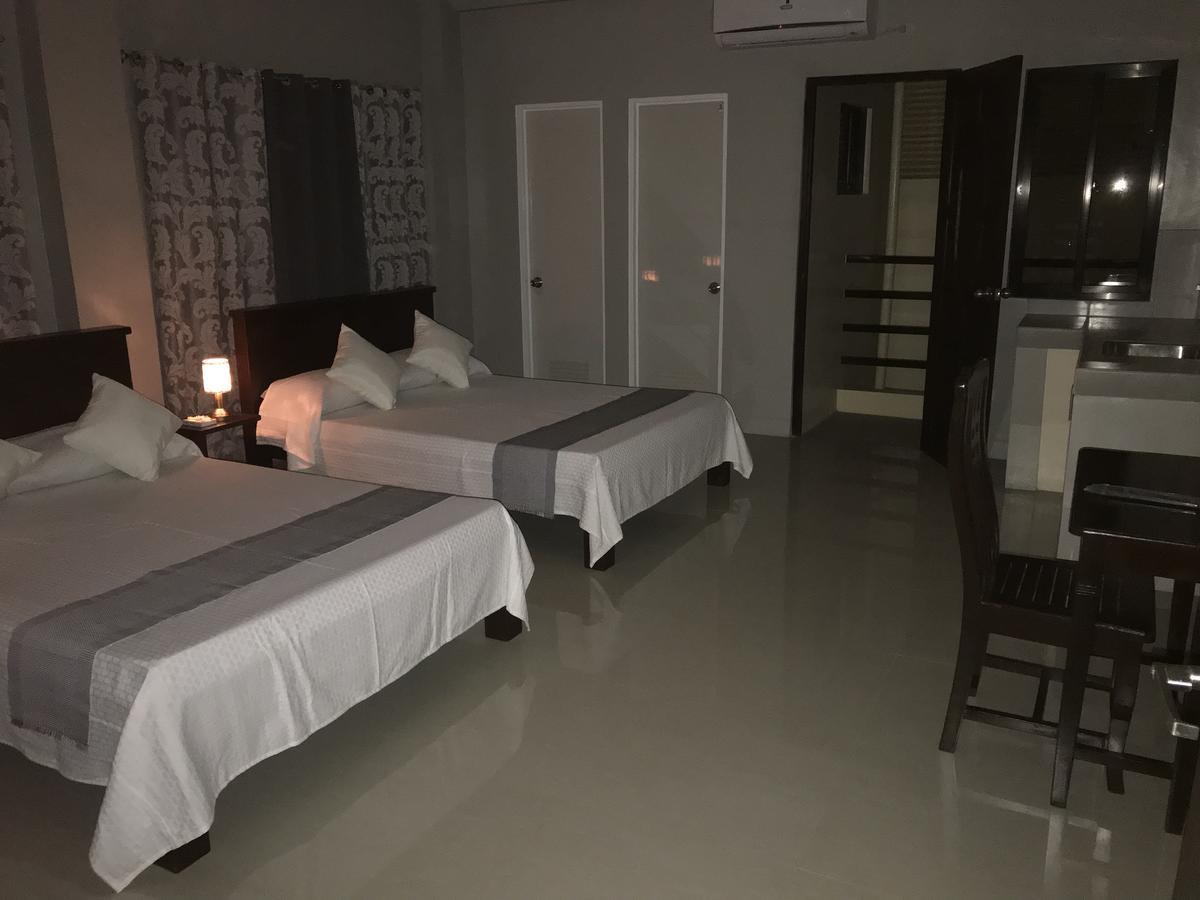 Reddoorz El Senor Jesus Apartelle Vigan Ilocos Hotell Eksteriør bilde