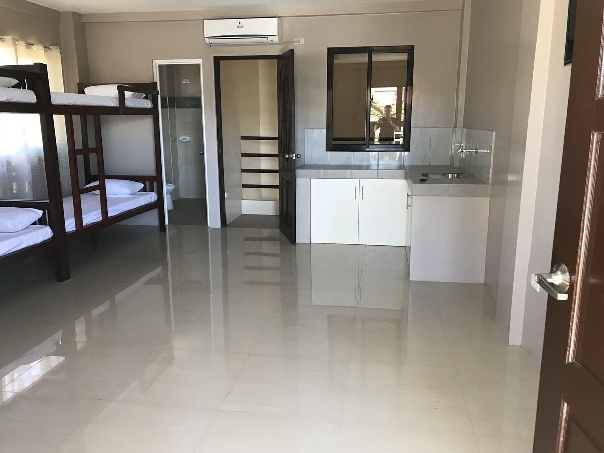 Reddoorz El Senor Jesus Apartelle Vigan Ilocos Hotell Eksteriør bilde