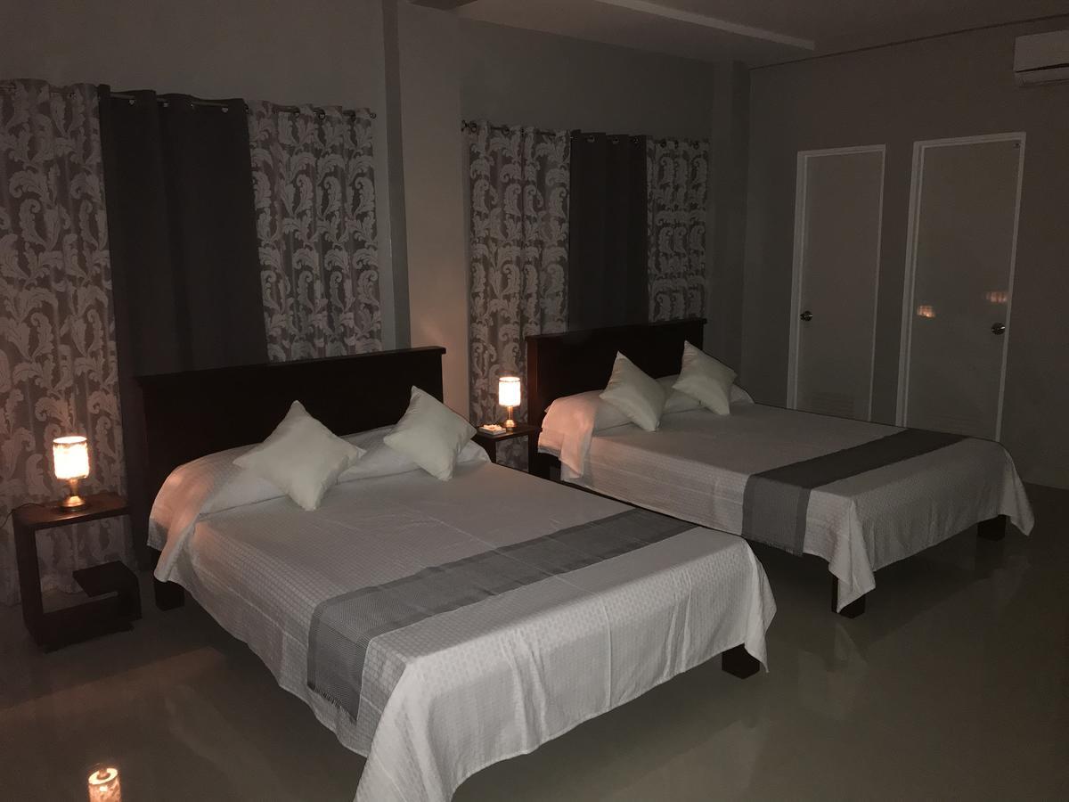 Reddoorz El Senor Jesus Apartelle Vigan Ilocos Hotell Eksteriør bilde