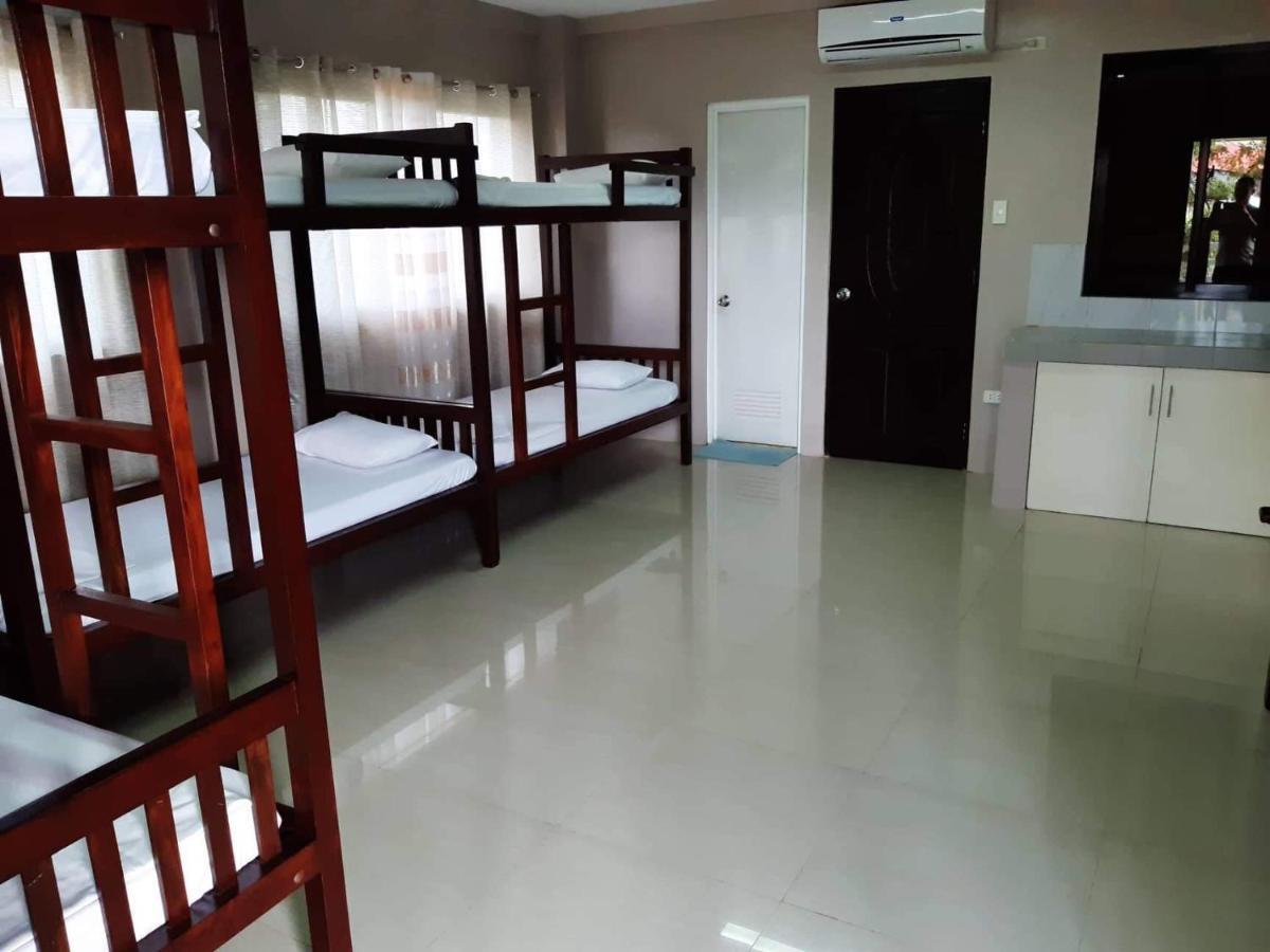 Reddoorz El Senor Jesus Apartelle Vigan Ilocos Hotell Eksteriør bilde